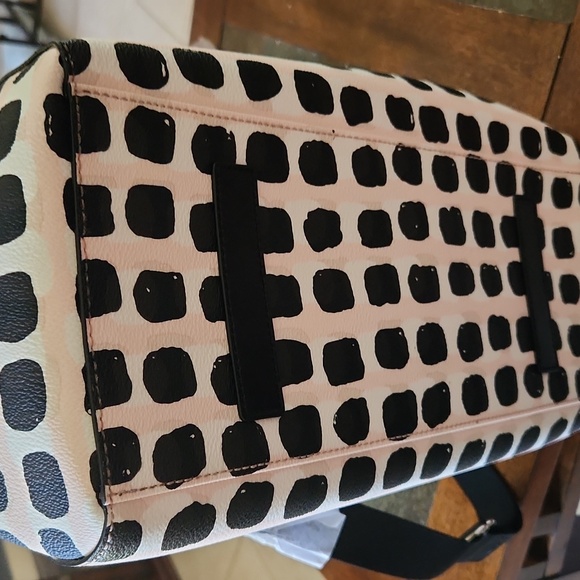 NWOT KATE SPADE DIAPER BAG TOTE WITH CHANGING PAD - Picture 5 of 7